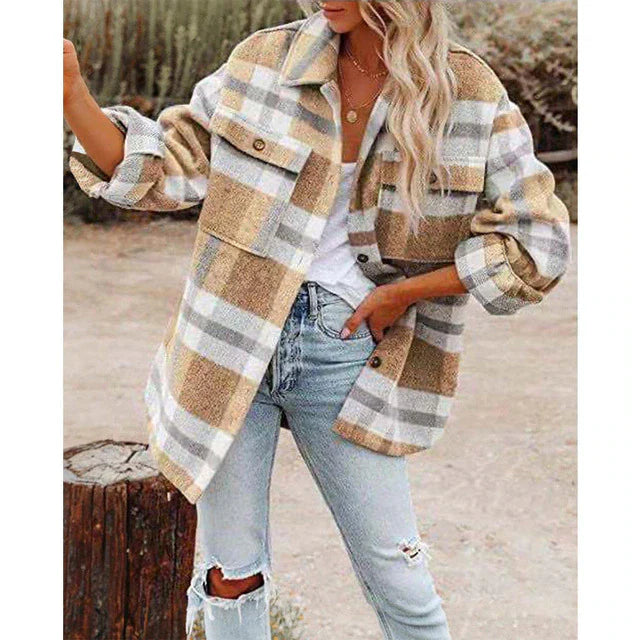 Hilde | Veste à carreaux à coupe classique en grande taille pour femme