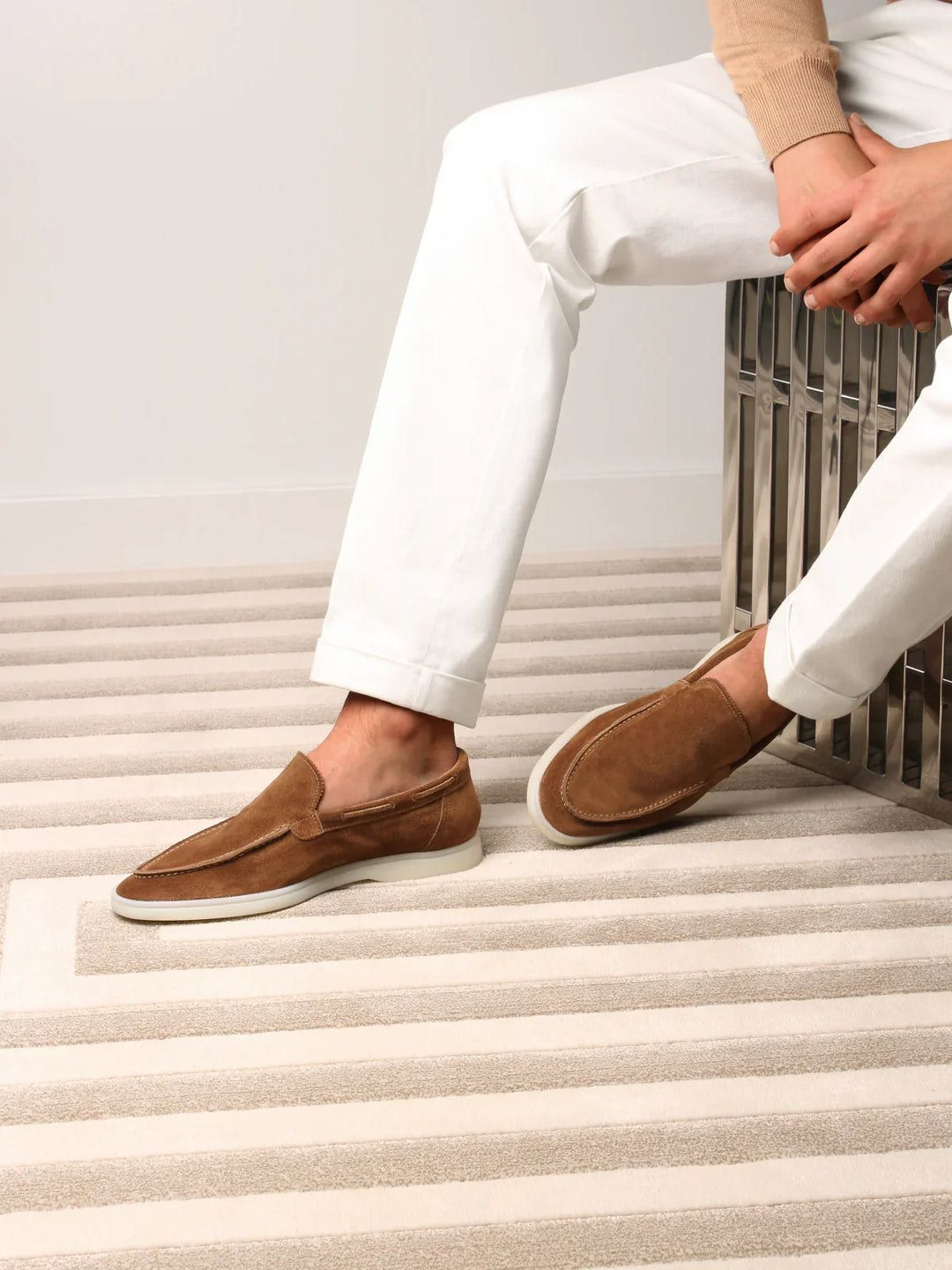 Mocassins en daim caramel sans lacets pour homme