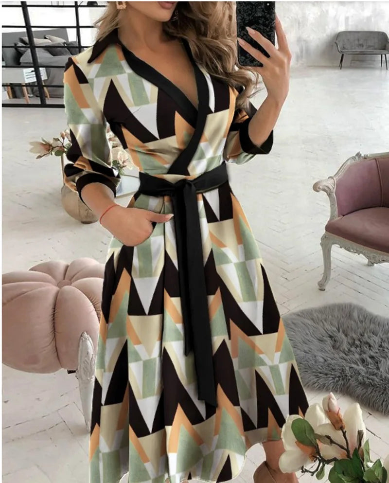 Raelynn | Robe Portefeuille Élégante à Silhouette Fluide pour Femme