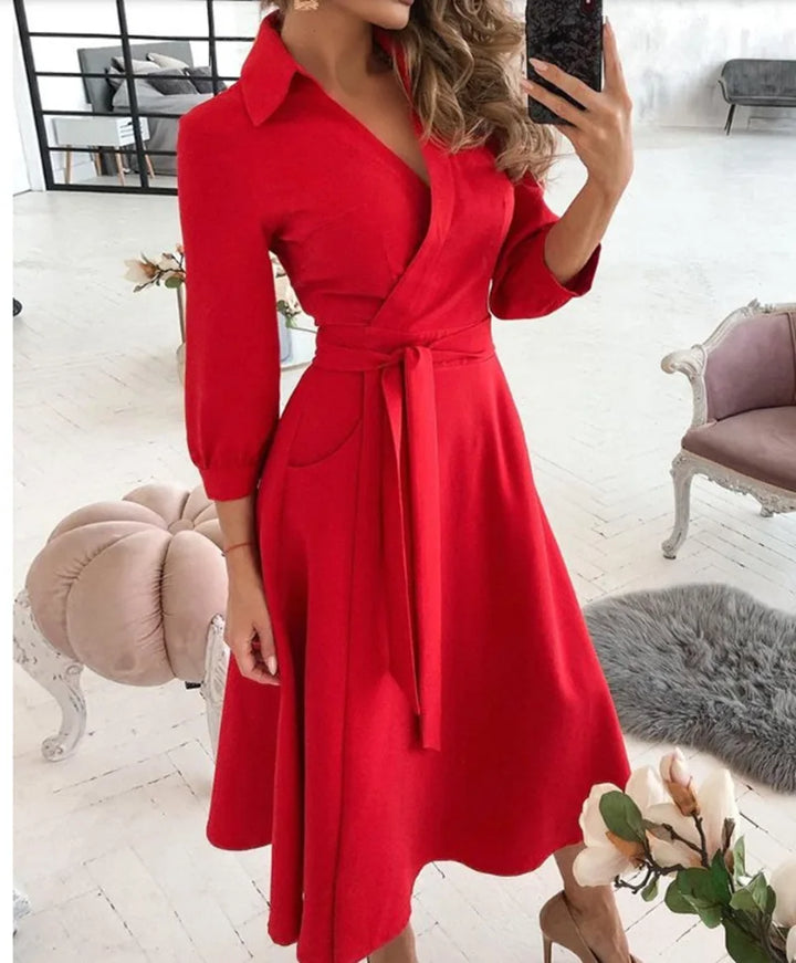 Raelynn | Robe Portefeuille Élégante à Silhouette Fluide pour Femme