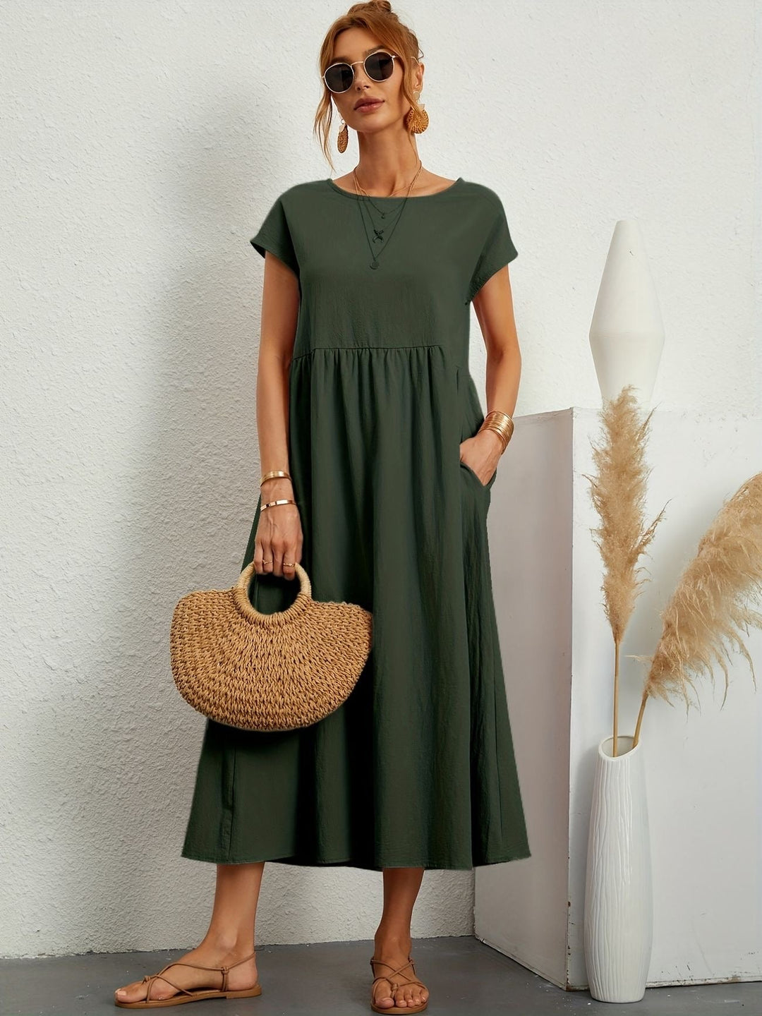 Mirabelle | Robe de loisirs décolletée